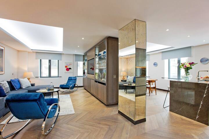 Golden Square One gallery image 5