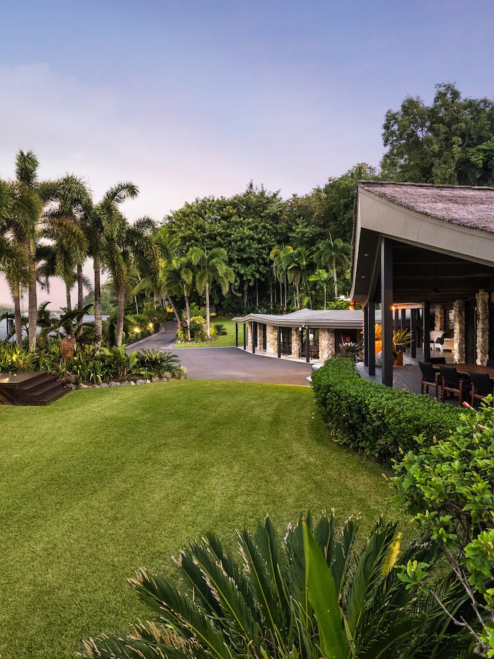 Trinity Beach Palace Villas for Rent in Trinity Beach, Queensland