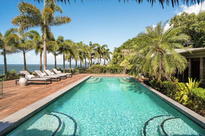 Trinity Beach Palace - Trinity Beach