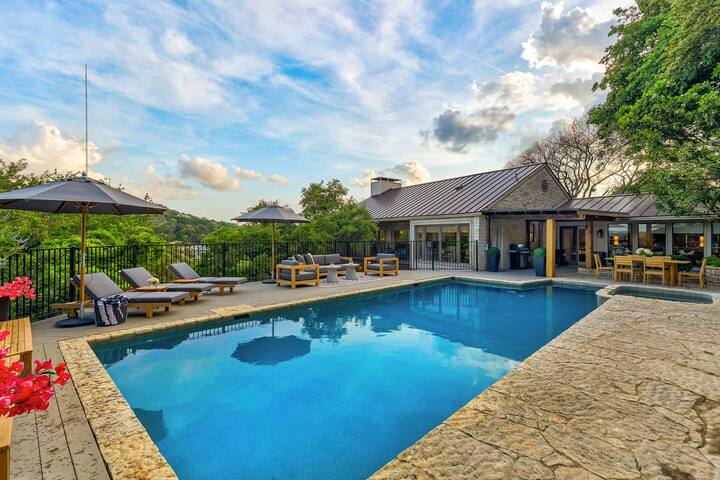 Hilltop Overlook gallery image 2