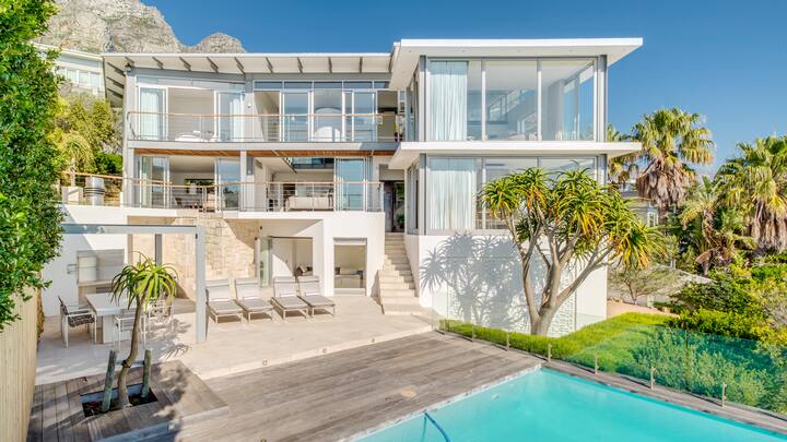 Cape Town Luxury Villas & Vacation Rentals | Airbnb Luxe | Luxury Retreats