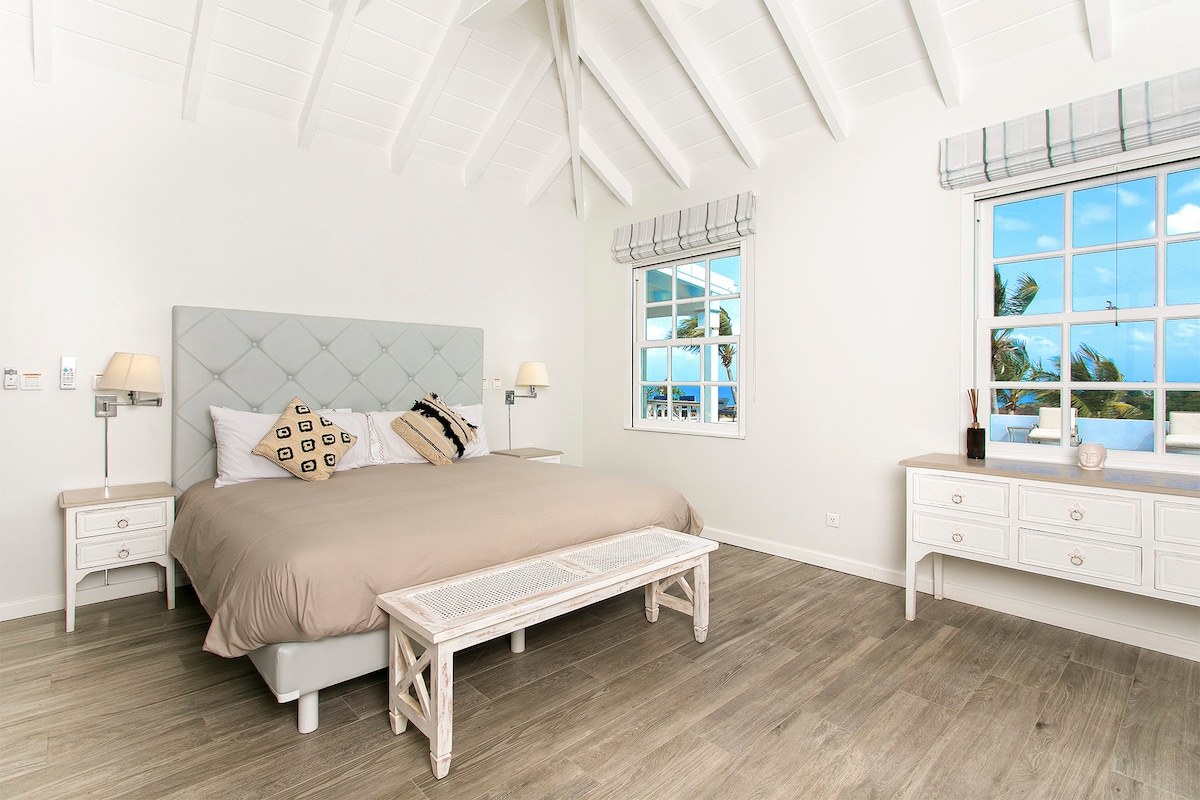 Planta principal (connectada a la sala d'estar amb accés interior)