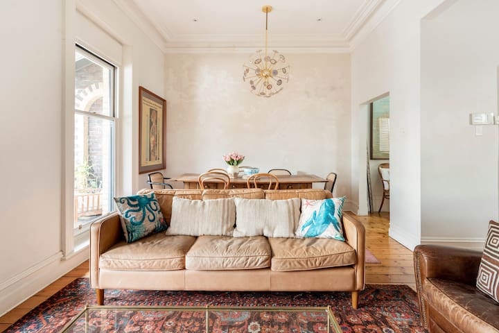 South Melbourne Gem on Emerald Hill gallery image 2