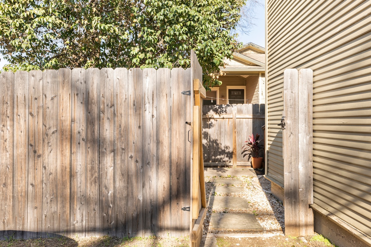 Spacious Retreat in East Downtown