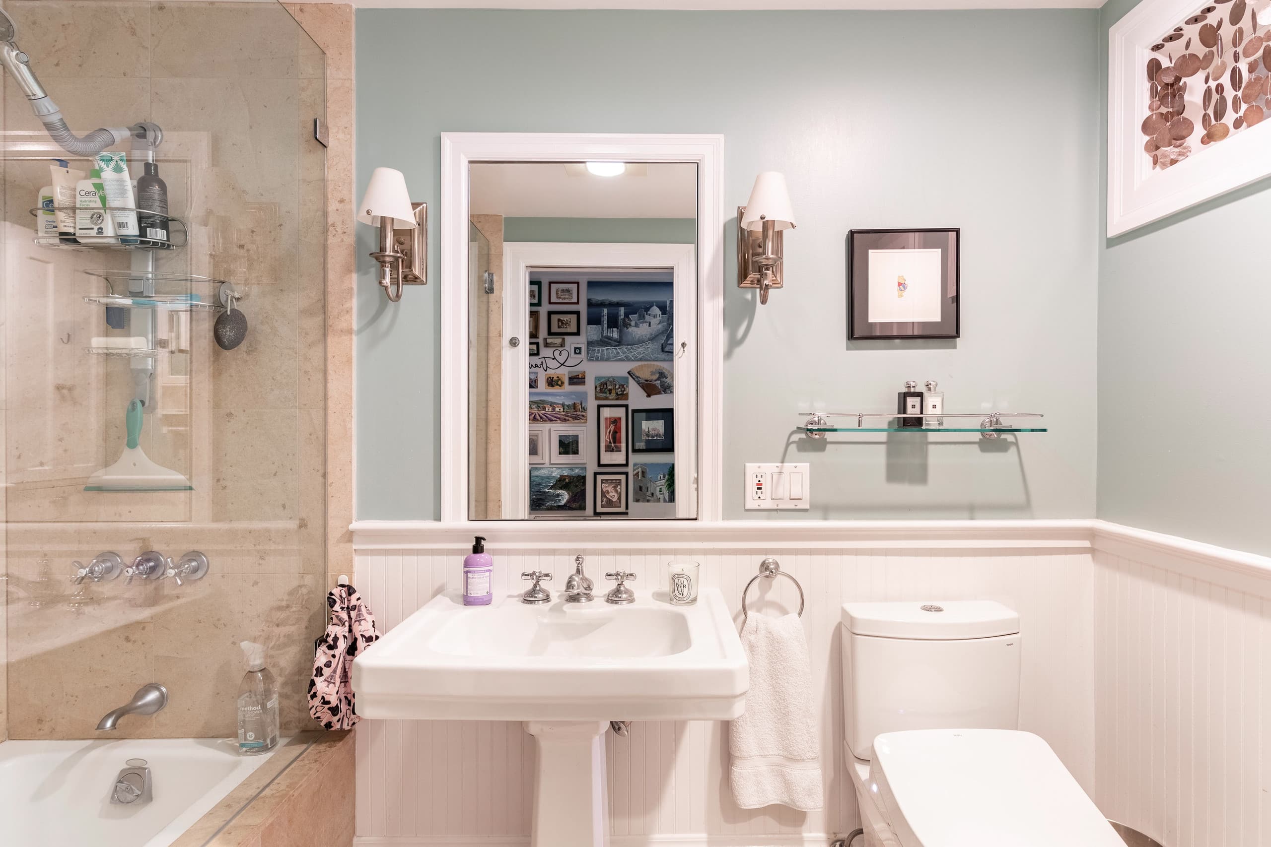 Condo in San Francisco · ★4.95 · 3 bedrooms · 4 beds · 2.5 baths - Image 33