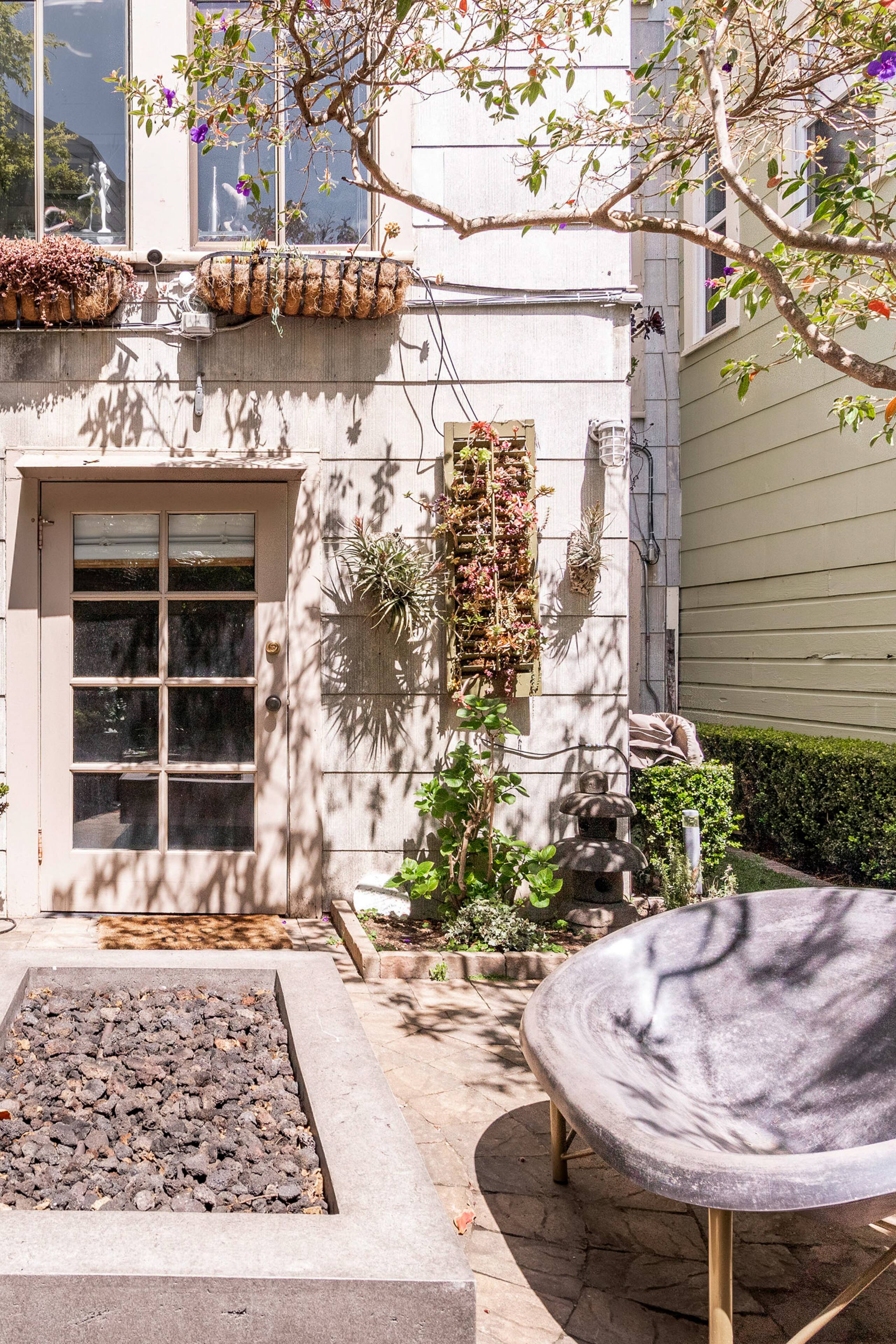 Condo in San Francisco · ★4.95 · 3 bedrooms · 4 beds · 2.5 baths - Image 46