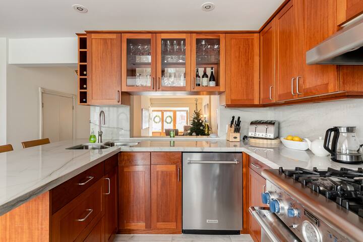 Ask re: FALL Specials-Heated Pool-tub Open 365 Day gallery image 5