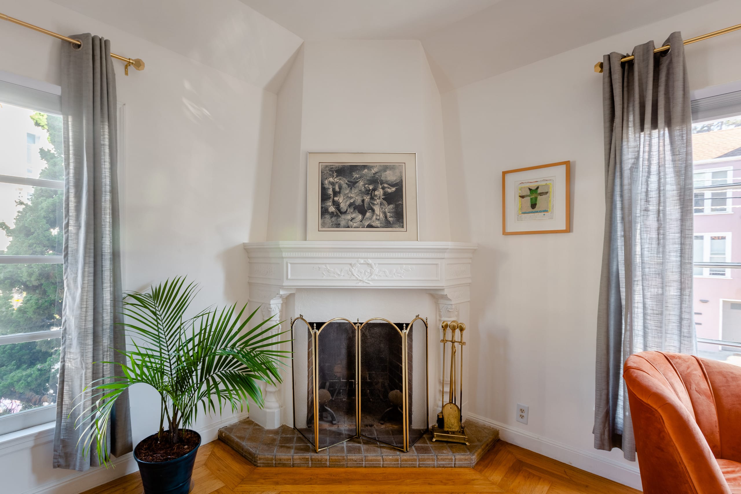 Home in San Francisco · ★4.96 · 2 bedrooms · 2 beds · 1 bath - Image 7