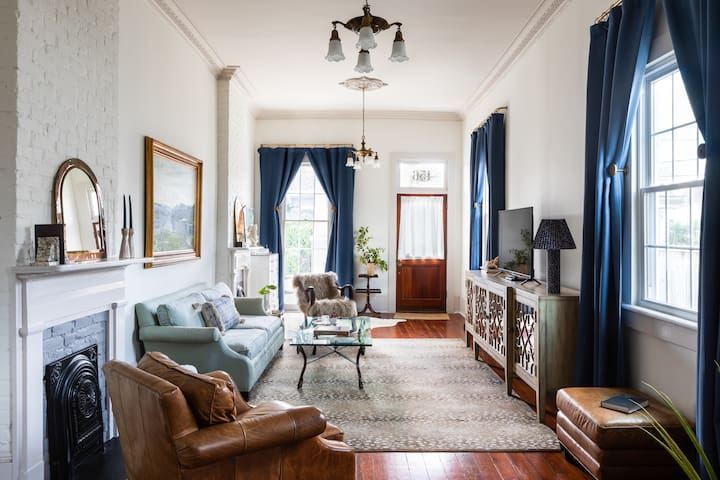 Historic Shotgun House Steps from French Quarter