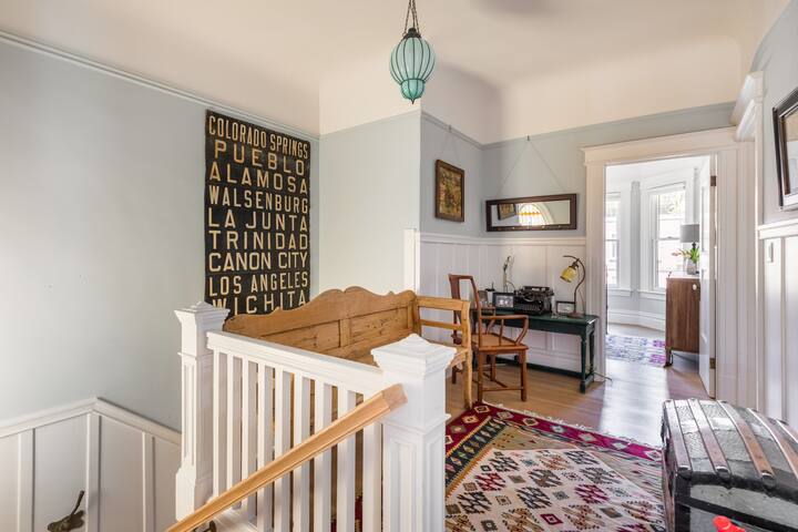 Gorgeous Serenity in the City with Views near Haight Ashbury Golden Gate Park gallery image 5