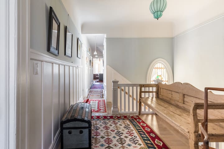 Gorgeous Serenity in the City with Views near Haight Ashbury Golden Gate Park gallery image 4