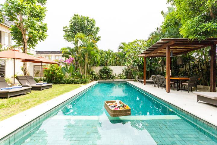Villa Seriska Bali managed Airbnb listing 1