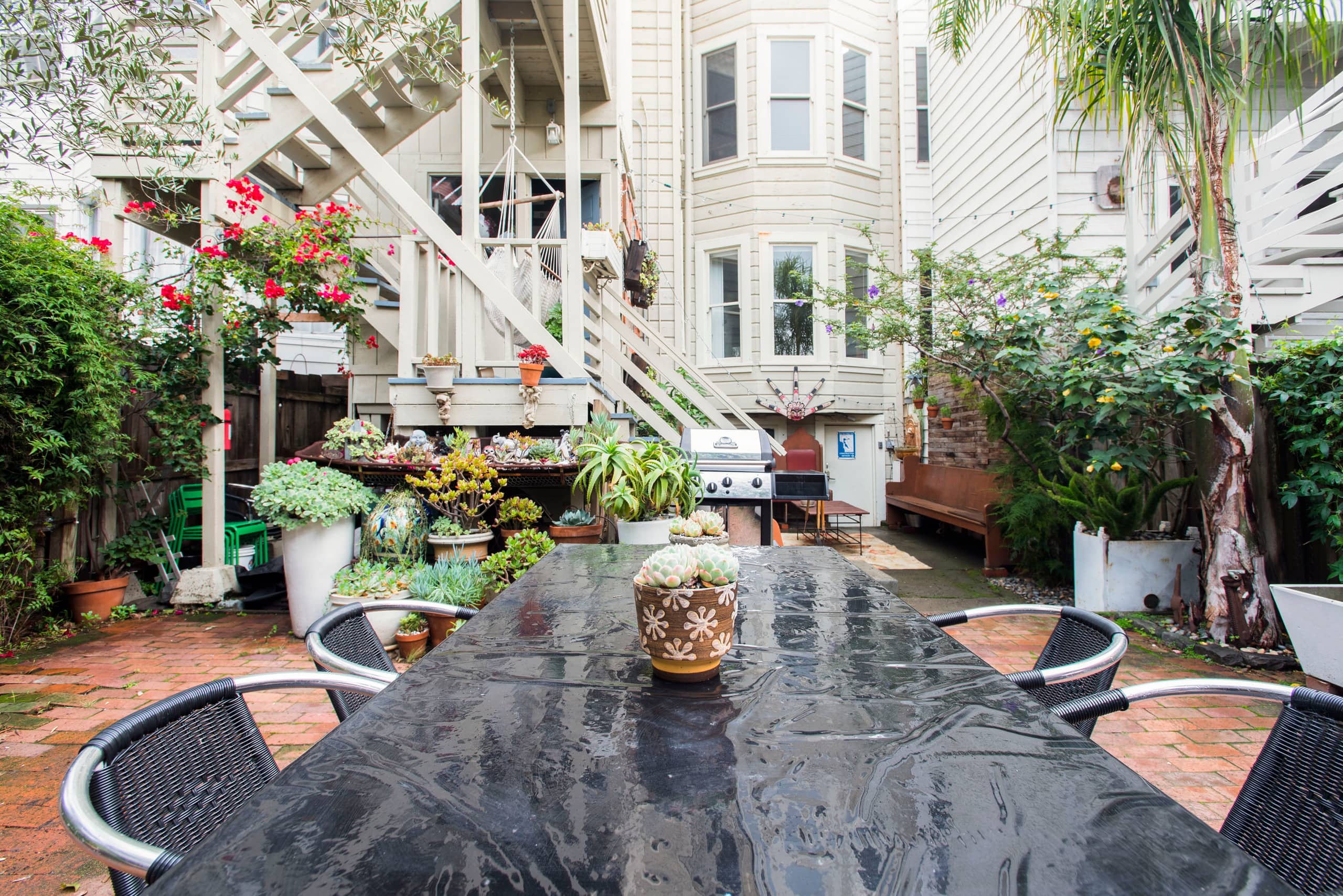 Condo in San Francisco · ★4.97 · 3 bedrooms · 3 beds · 1 bath - Image 21
