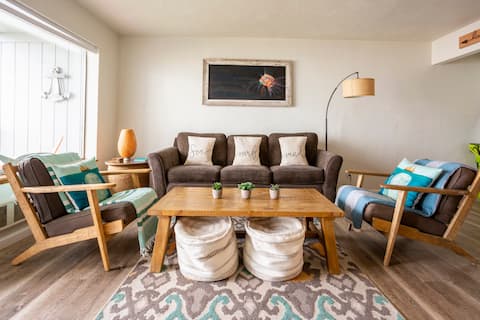 Oceanfront Nye Beach Retreat Too Newport, Oregon