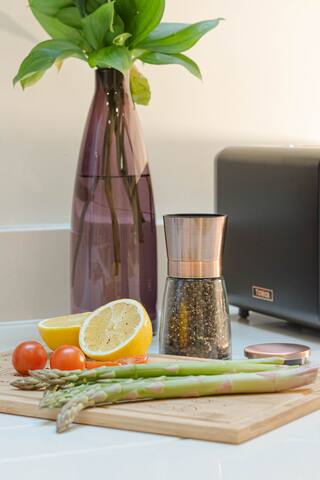 Harrods Exclusive Private Family & Friends Haven! gallery image 5