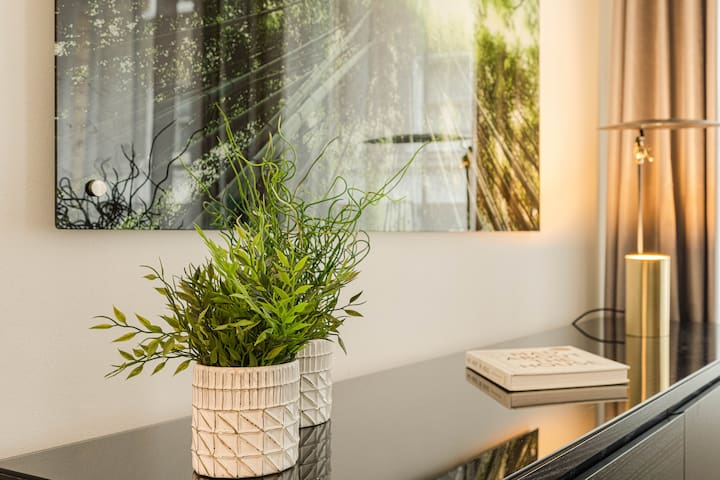 Harrods Exclusive Private Family & Friends Haven! gallery image 3