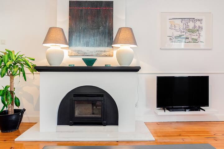 Private Apartment with Garden in a Superb Villa