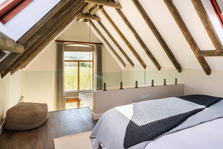 Villa in the Vineyard near Somerset West gallery image 5