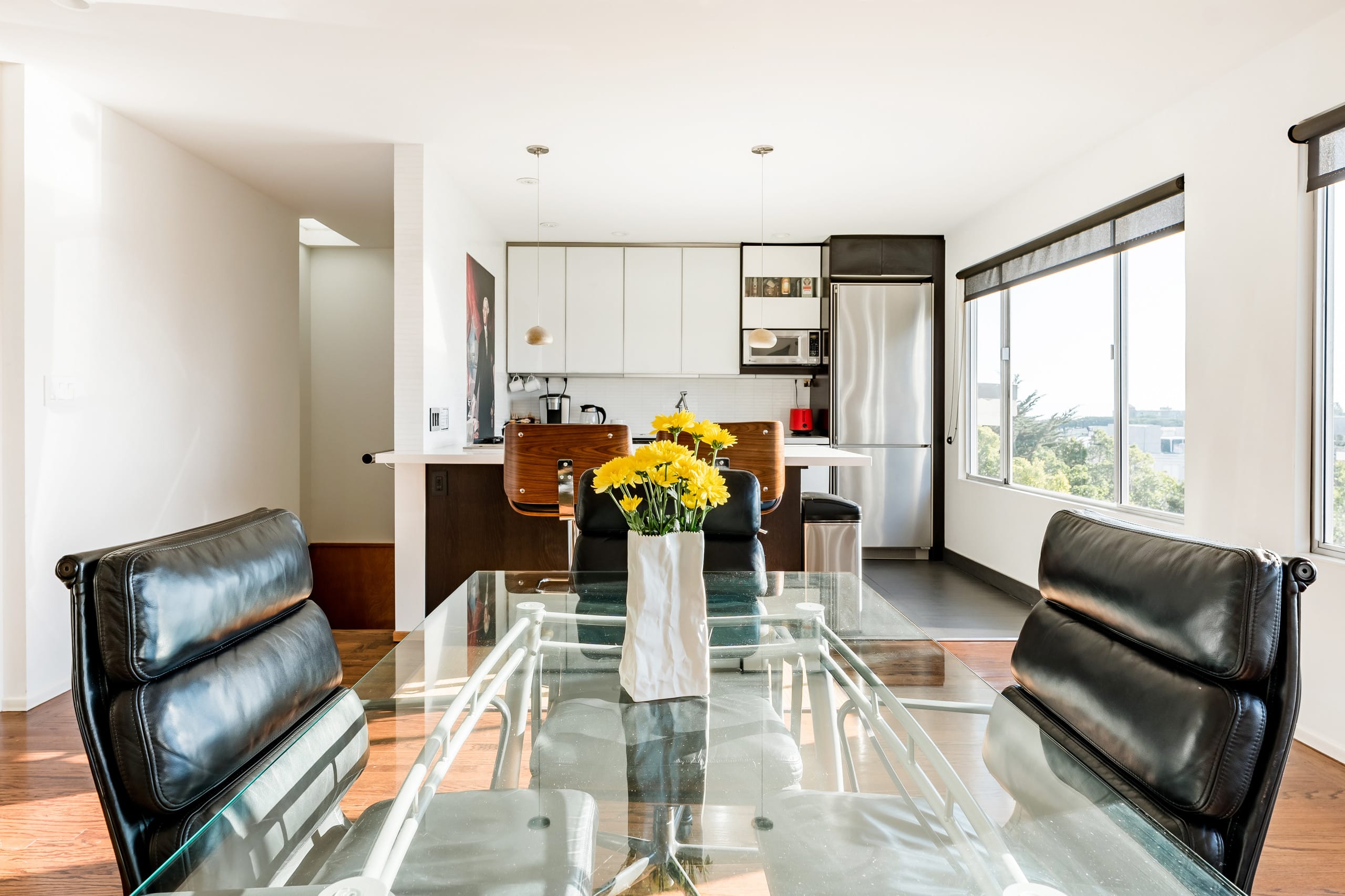 Home in San Francisco · ★4.99 · 3 bedrooms · 3 beds · 2 baths - Image 10