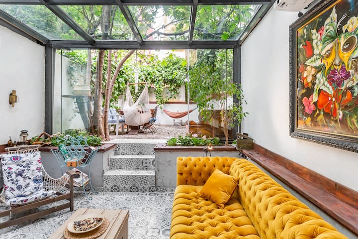 Private Garden Triplex in Center