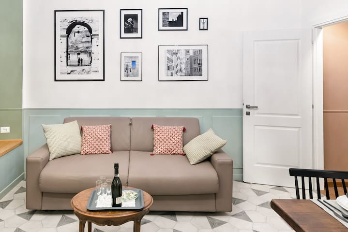 Architecturally Stylish Casa Moreno in Trastevere