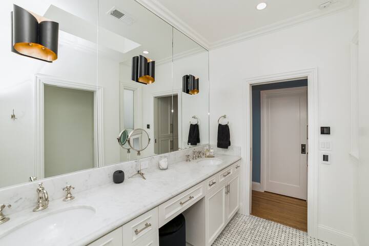 Renovated Edwardian Family House Close to Golden Gate Park gallery image 5