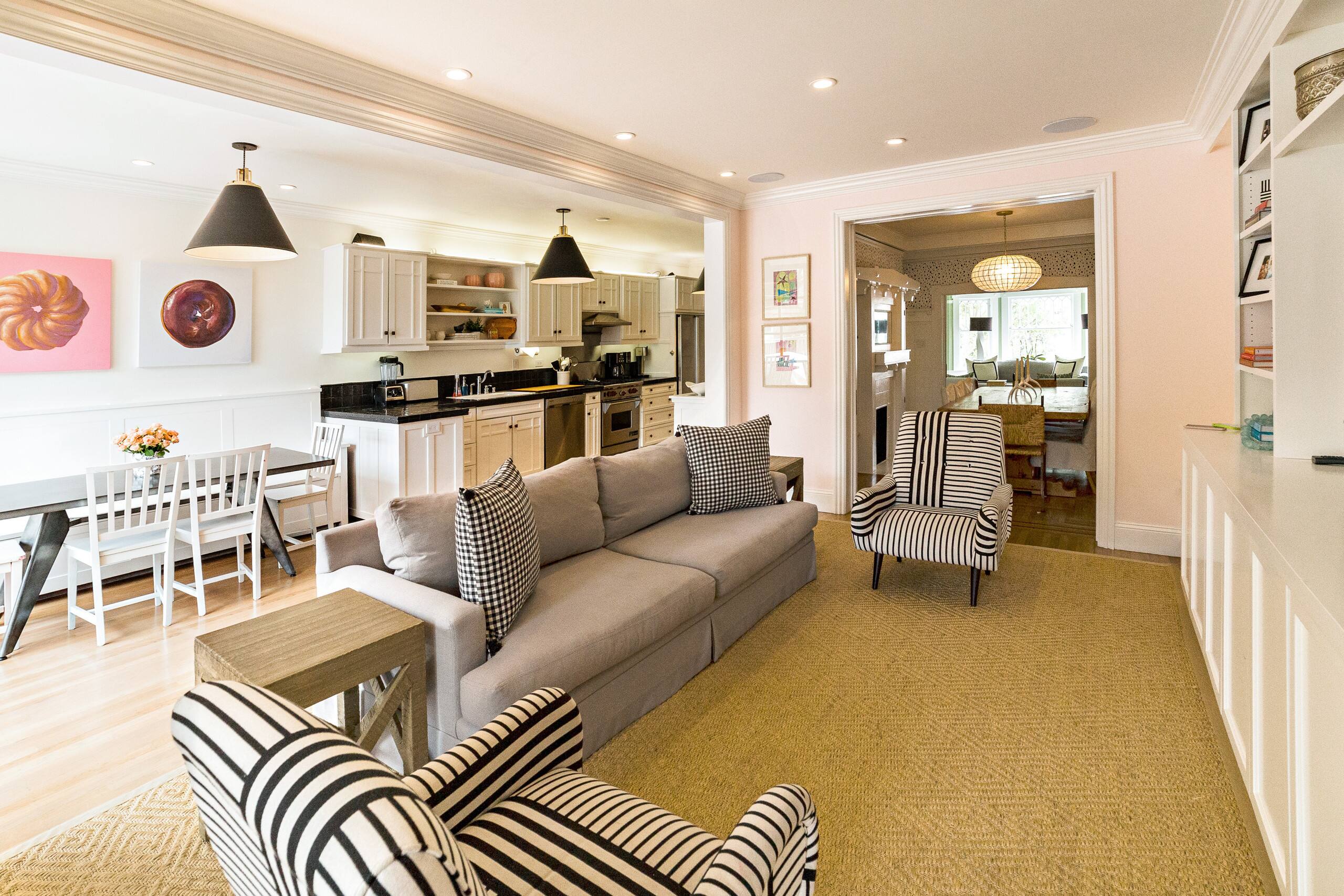 Home in San Francisco · ★5.0 · 4 bedrooms · 4 beds · 2.5 baths - Image 5