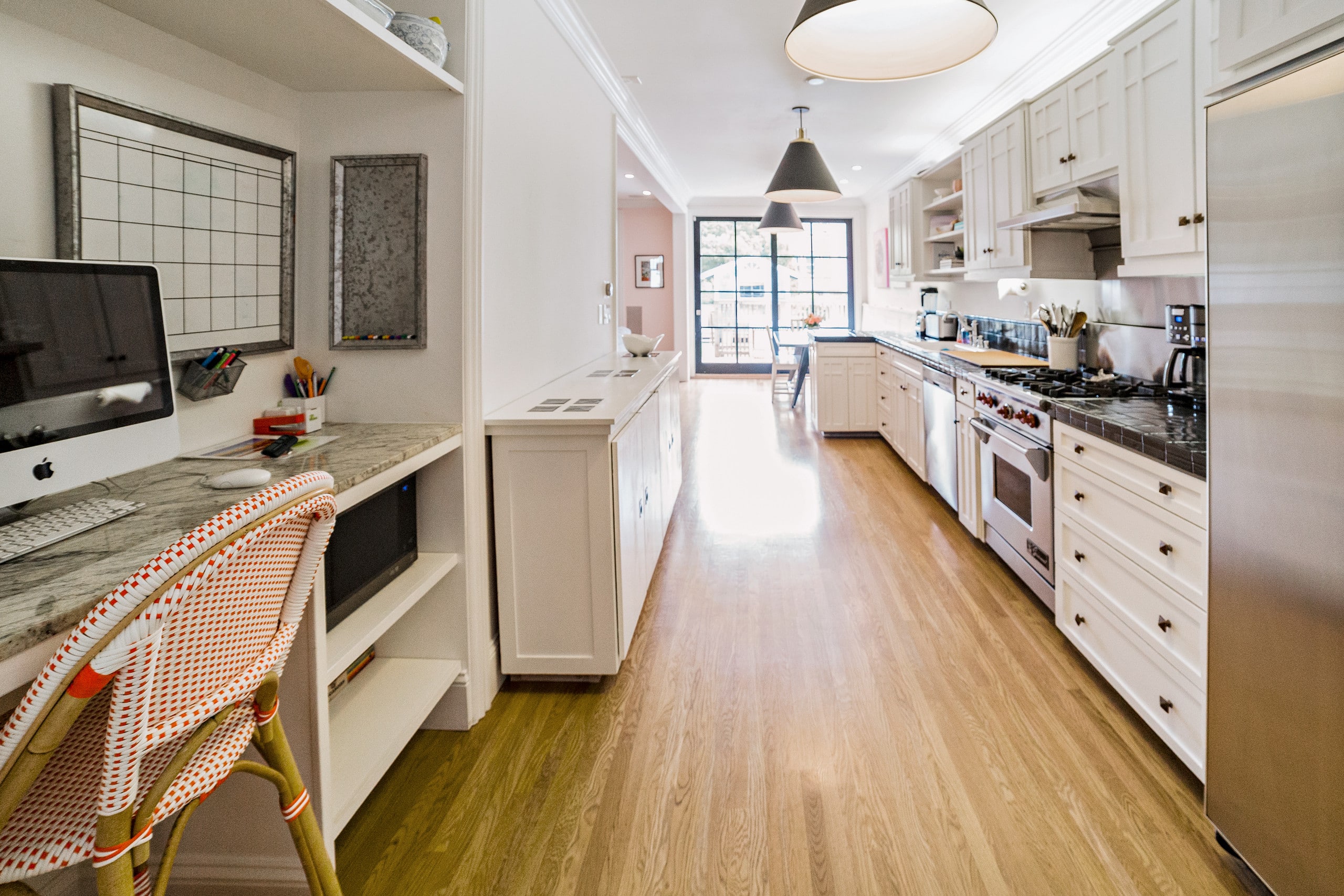 Home in San Francisco · ★5.0 · 4 bedrooms · 4 beds · 2.5 baths - Image 11
