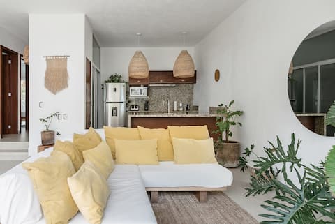Popular Airbnb listing: Chill at a Cactus-Bohemian Style in Bahía De Banderas
