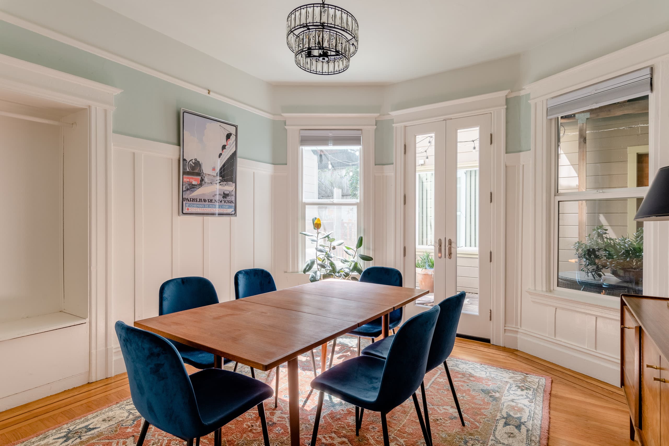 Home in San Francisco · ★4.98 · 2 bedrooms · 3 beds · 1.5 baths - Image 13