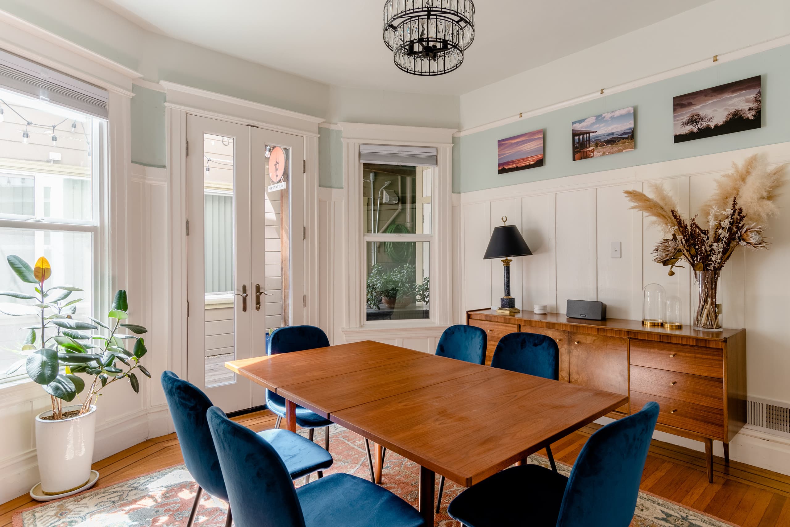 Home in San Francisco · ★4.98 · 2 bedrooms · 3 beds · 1.5 baths - Image 14