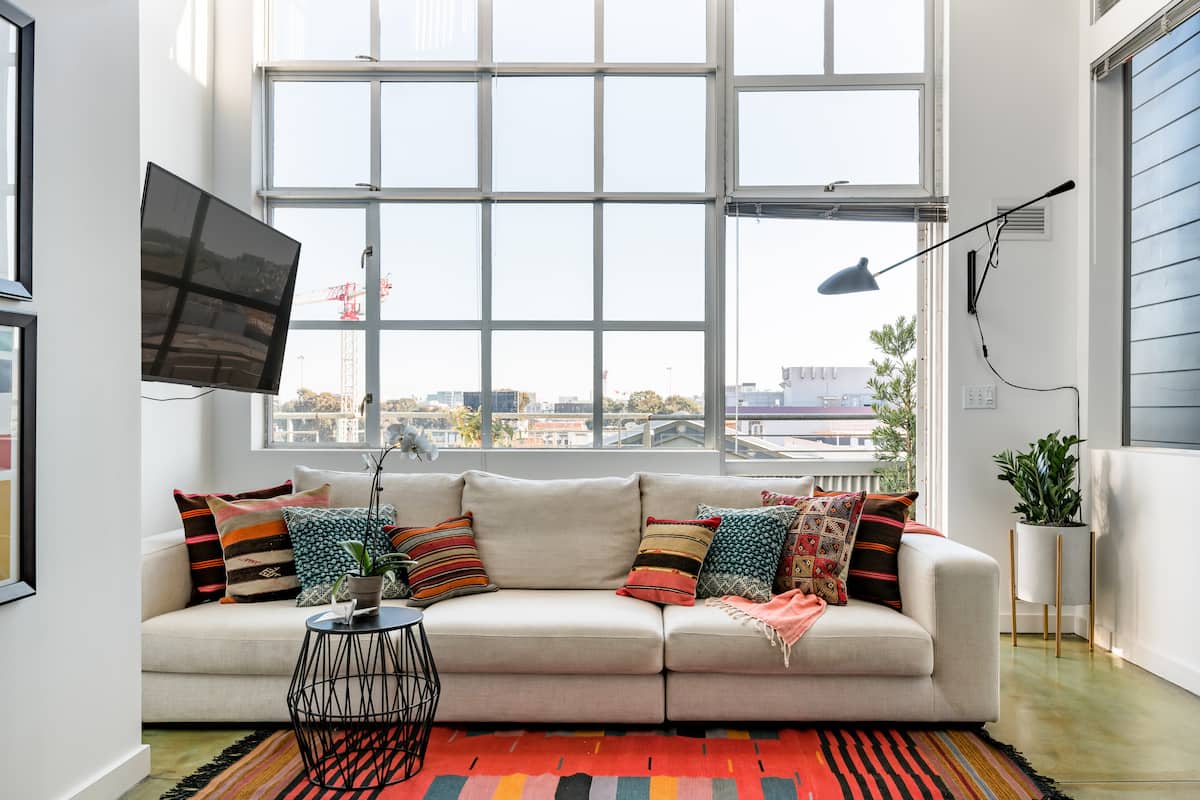 Modern SoMa Loft & Roofdeck- 2BR/2BA w/ City Views