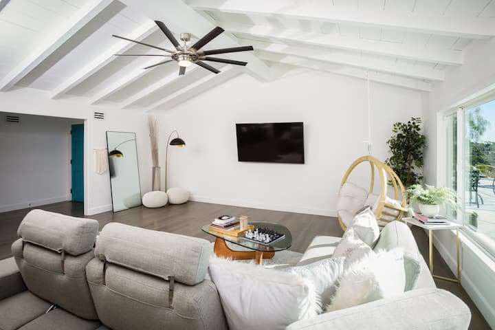 Amazing Views With Heated Pool And Jacuzzi Near Beach - Del Mar, CA