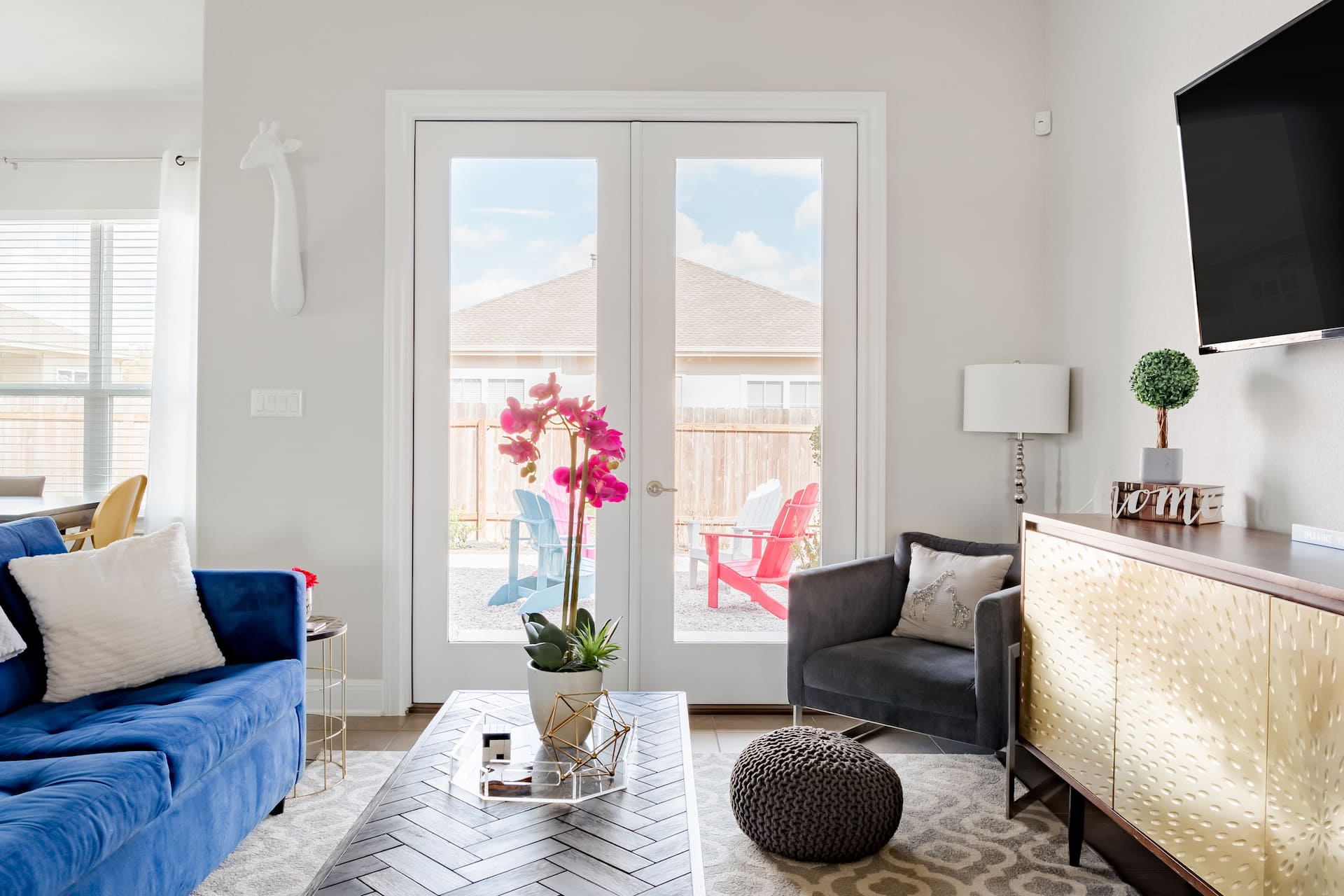 Chic Home Across the Street From Kalahari Resort