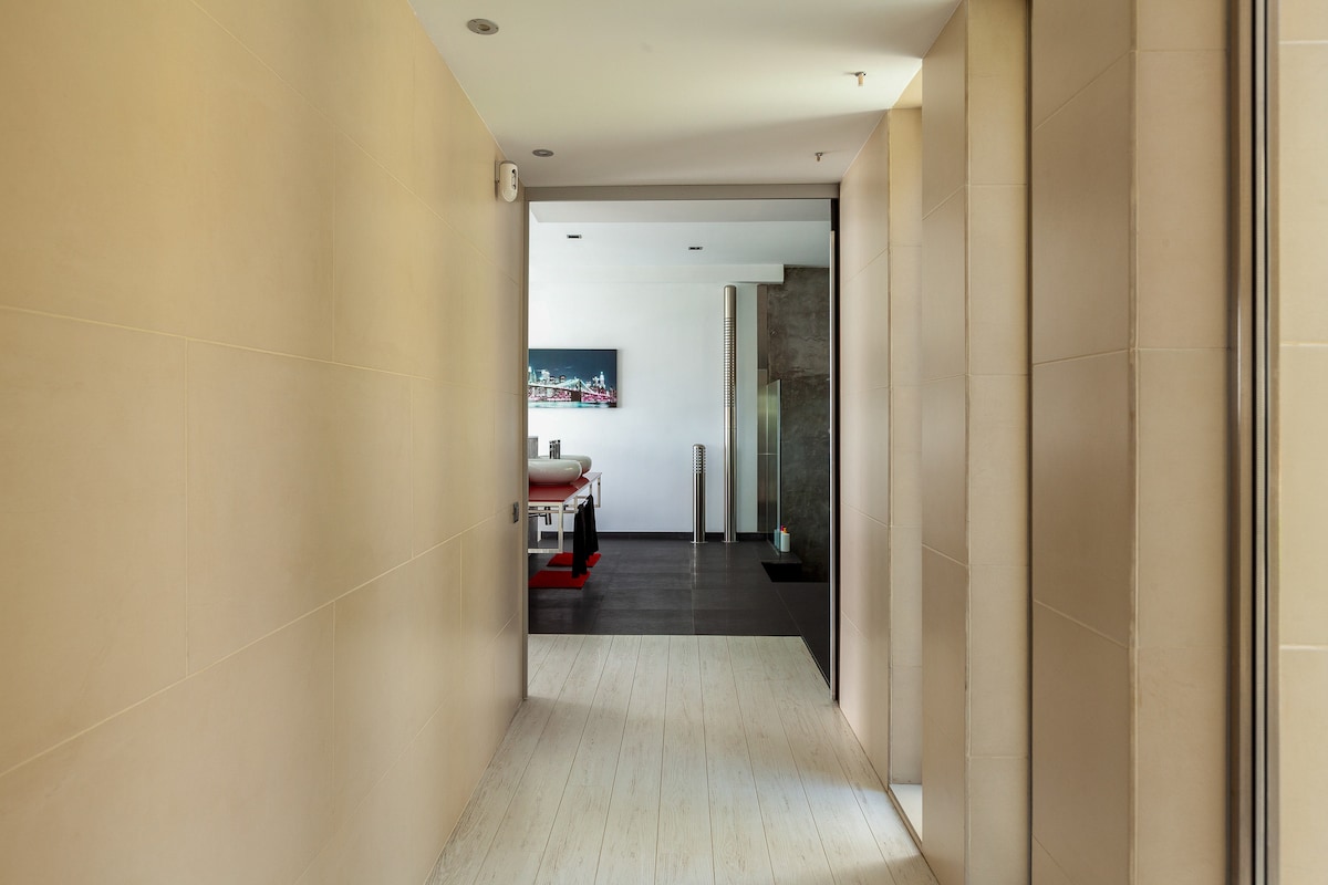 Top Airbnb: Blue Villa Barcelona à Badalona