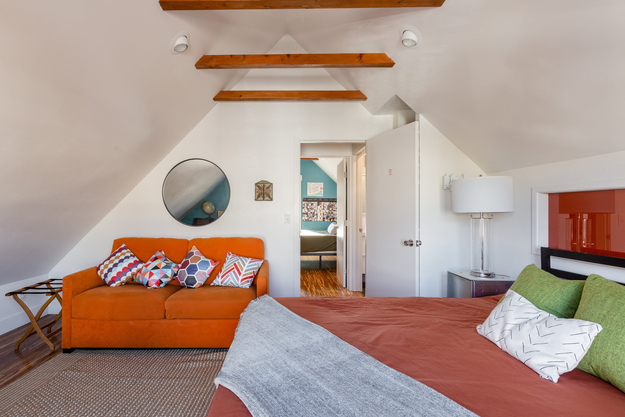 Home in San Francisco · ★4.96 · 3 bedrooms · 6 beds · 2 baths - Image 28