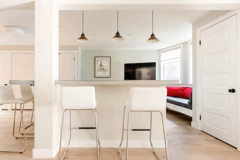 Successful Airbnb property: Modern Potrero Hill Apartment with a Patio in Potrero Hill