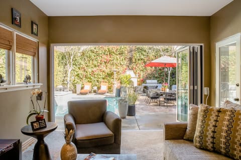 Top performing Airbnb: Spanish Manor with Pool and Amazing Location in Mid Wilshire