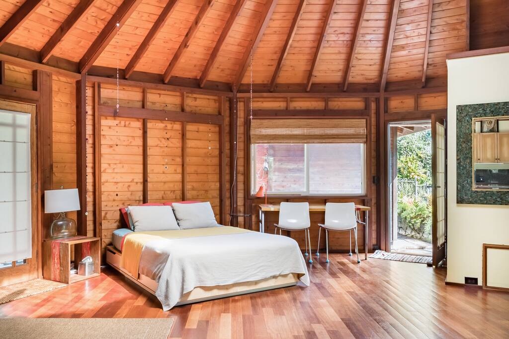 Vacation Rentals, Homes, Experiences & Places Airbnb