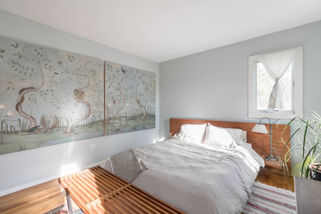 Walk to Amagansett Beach From this Bright Home Houses for Rent in