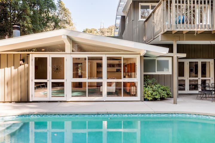 Mid-Century Laurel Canyon Retreat