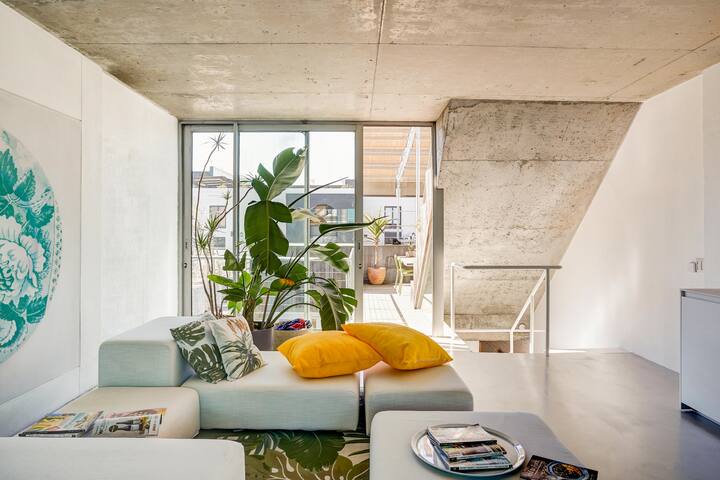 Rooftop Pool | Views | 24h power gallery image 4