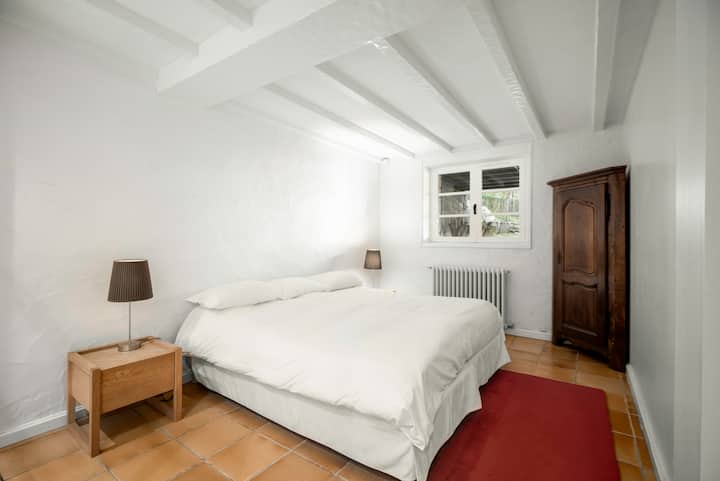 Dormitorio doble 1 en el nivel del jardín