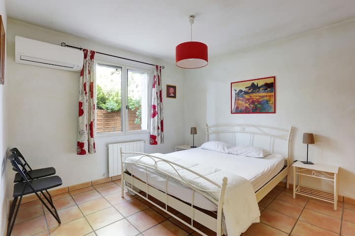 habitación cama doble planta baja