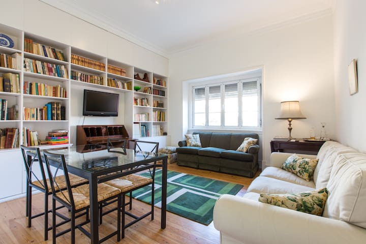 Comfortable and quiet apartment in central Lisbon