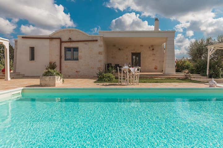 Villa Sud-Est between Cisternino and Ostuni