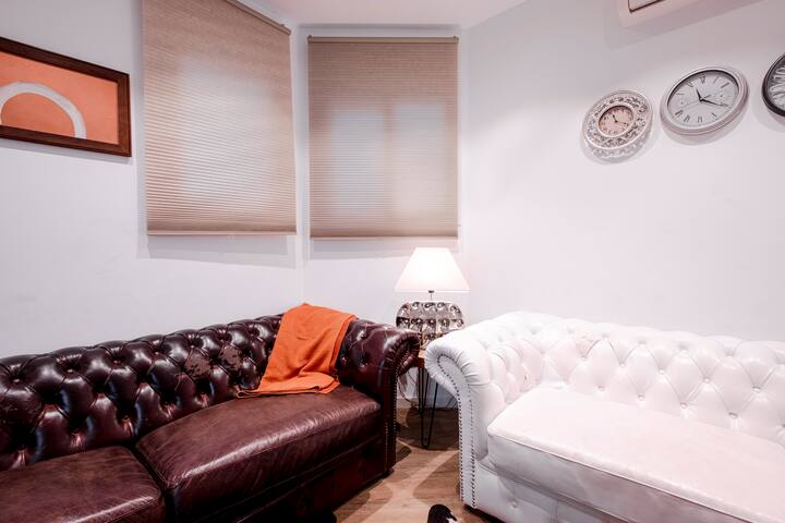 Autèntic Monumental amb terrassa gallery image 3