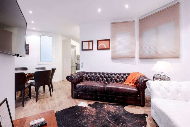 Autèntic Monumental amb terrassa gallery image 2