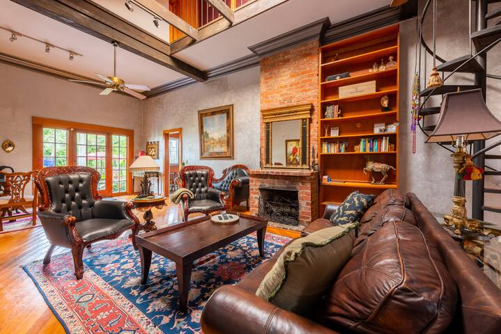 NOLA Oasis gallery image 4