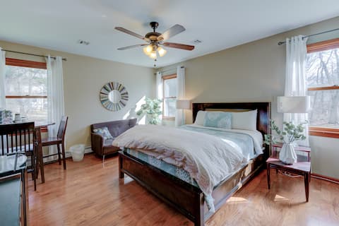 A Princeton, NJ Retreat (clean and private)